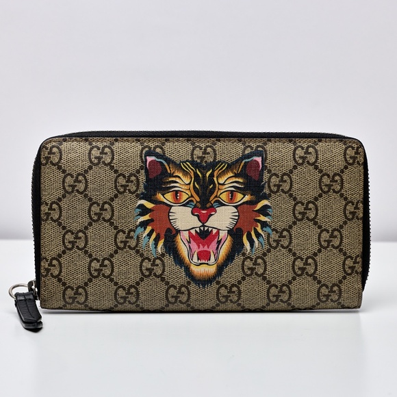 Gucci Accessories - Gucci Angry Cat Print GG Supreme Zip Around Wallet